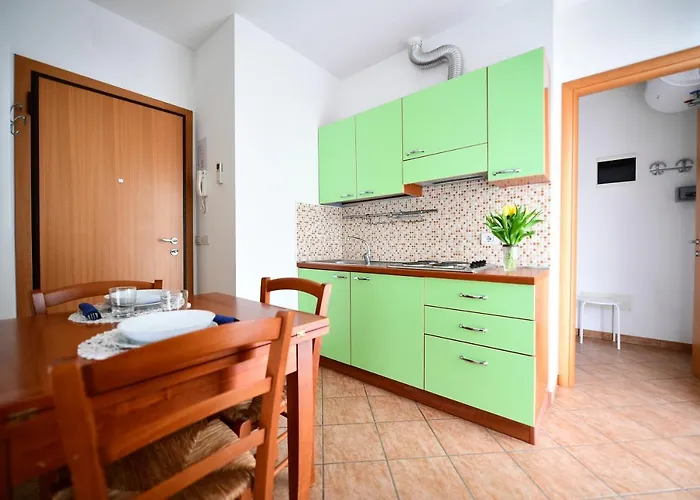 מלון דירות Marlin 2*